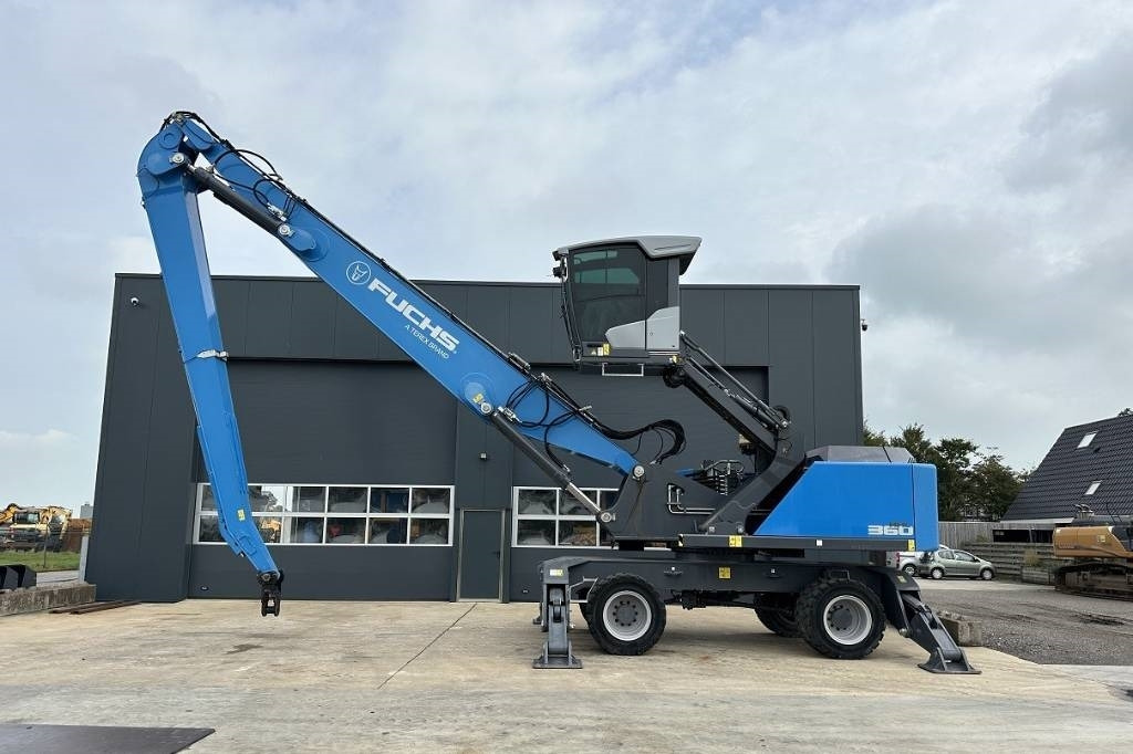 Fuchs MHL 360 F - Manipulador de material: foto 1 Fuchs MHL 360 F - Manipulador de material: foto 1