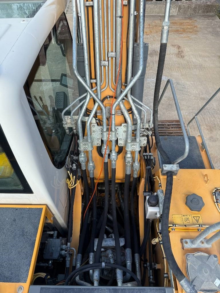 Liebherr R 922 LC - Escavadora de rastos: foto 4 Liebherr R 922 LC - Escavadora de rastos: foto 4