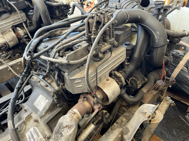MERCEDES-BENZ OM 904 LA EURO 5 - Motor para Camião: foto 3 MERCEDES-BENZ OM 904 LA EURO 5 - Motor para Camião: foto 3
