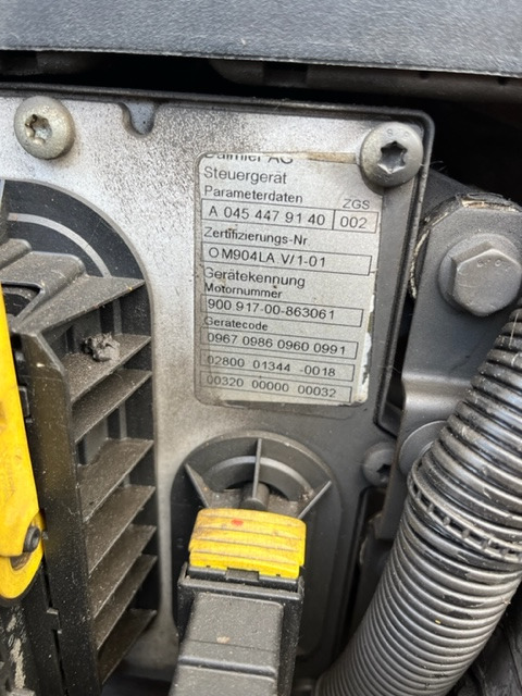 MERCEDES-BENZ OM 904 LA EURO 5 - Motor para Camião: foto 1 MERCEDES-BENZ OM 904 LA EURO 5 - Motor para Camião: foto 1