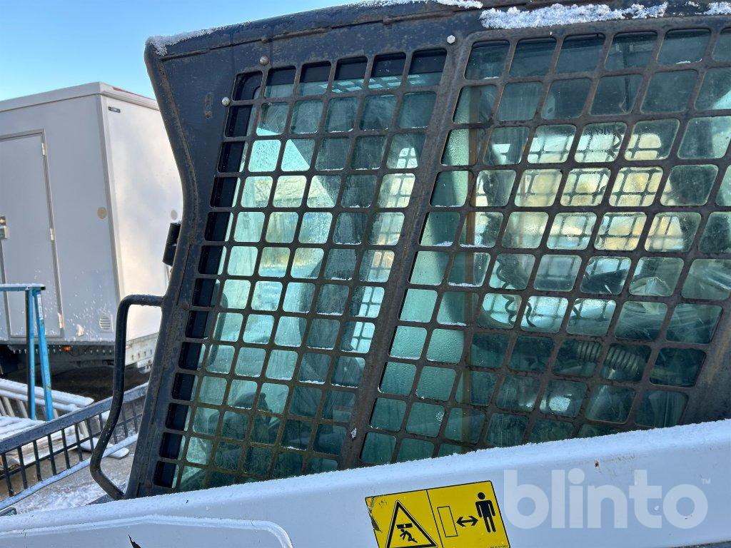 Mini pá carregadora Bobcat 753 & Redskap: foto 45