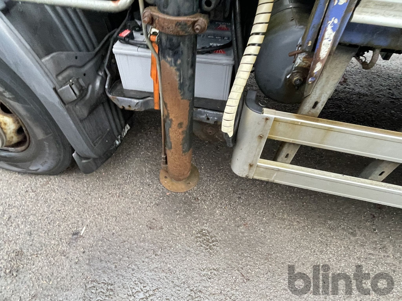 Camião SCANIA P94GB4X2NA230: foto 33