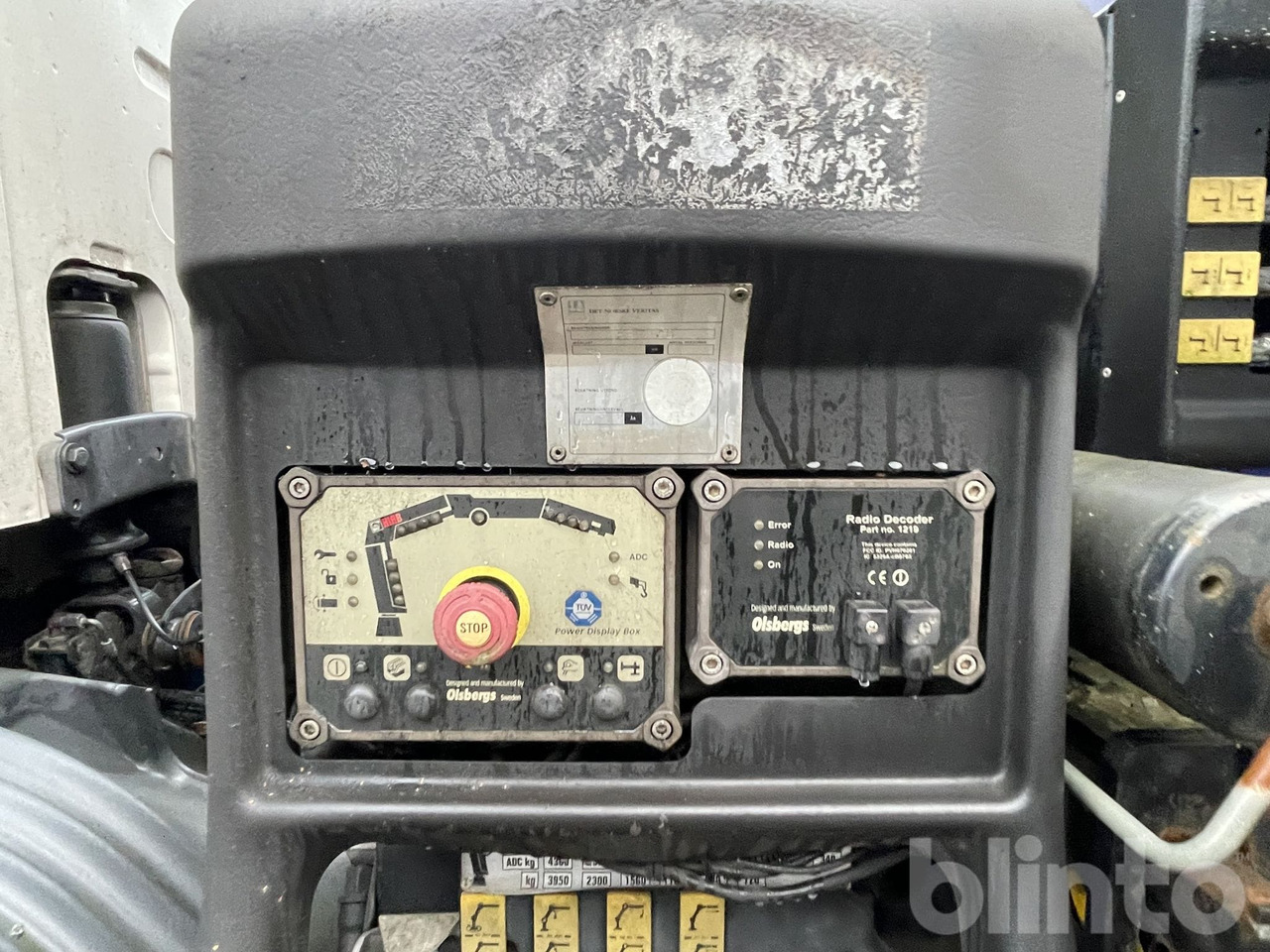 Camião SCANIA P94GB4X2NA230: foto 22