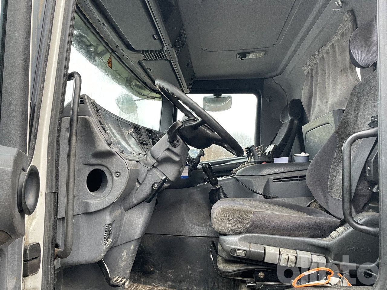 Camião SCANIA P94GB4X2NA230: foto 19