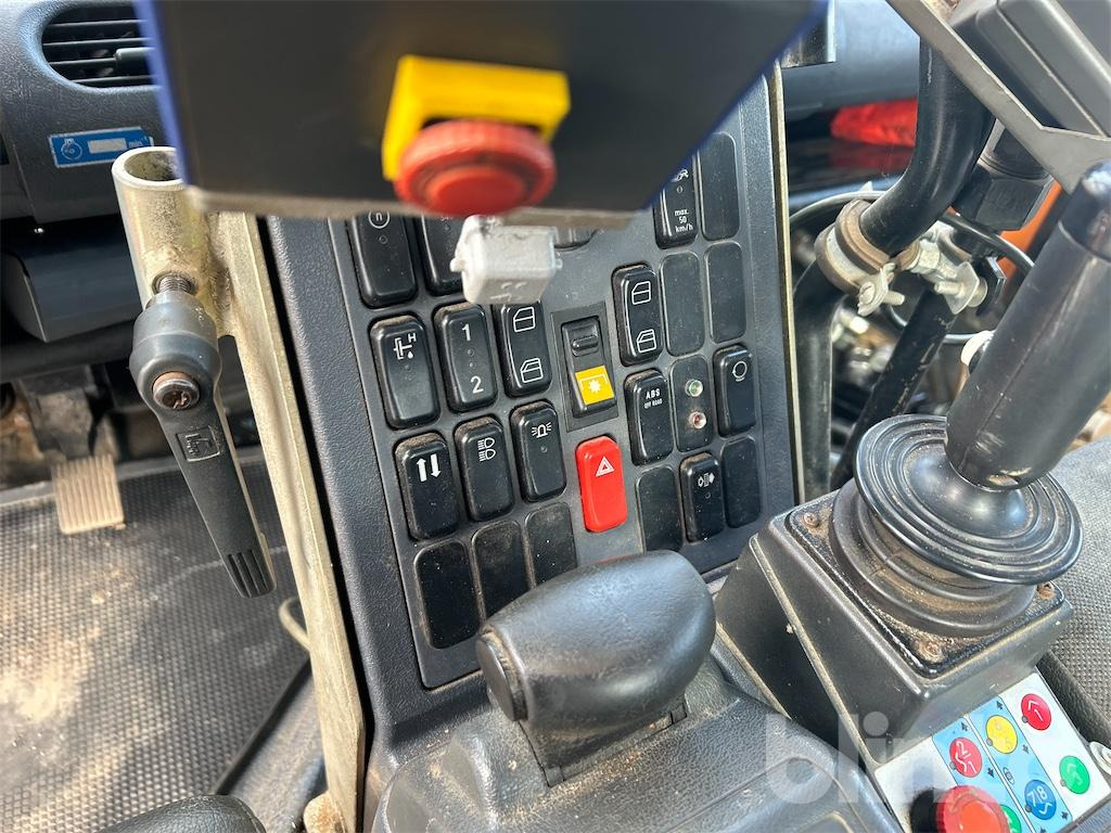 Camião Unimog U 300 mit MULAG Ausleger 2010: foto 37