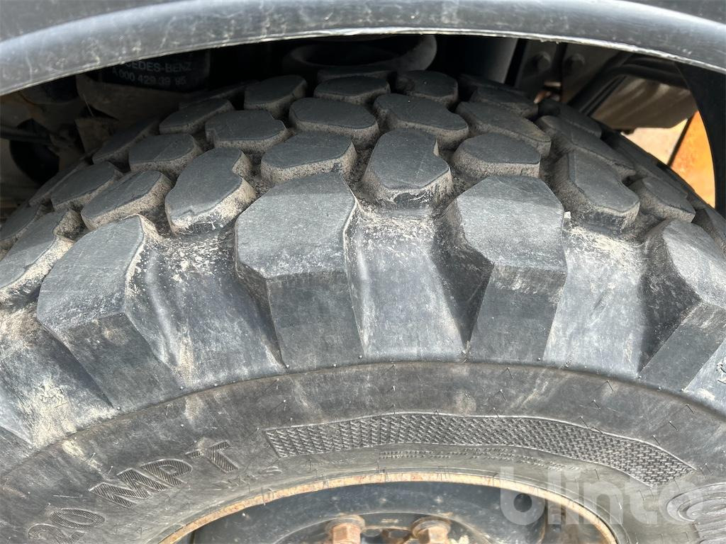 Camião Unimog U 300 mit MULAG Ausleger 2010: foto 11