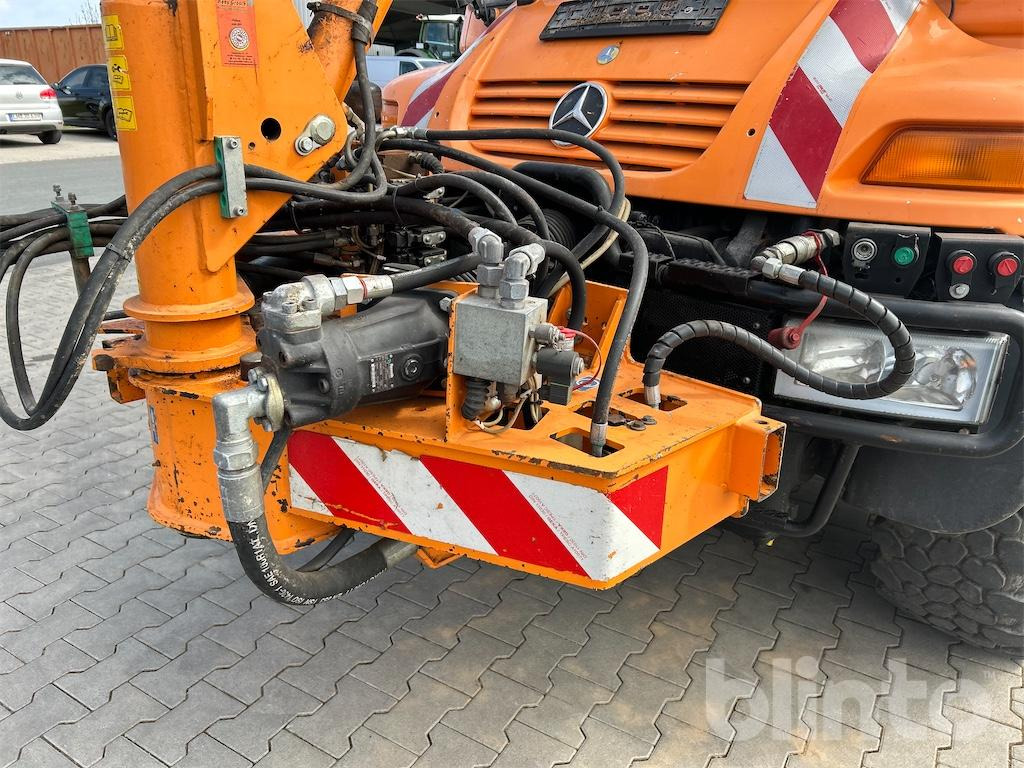 Camião Unimog U 300 mit MULAG Ausleger 2010: foto 26