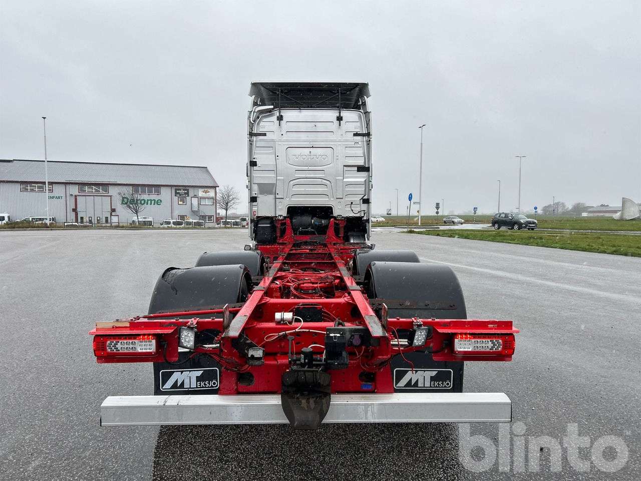 Camião VOLVO: foto 7 Camião VOLVO: foto 7