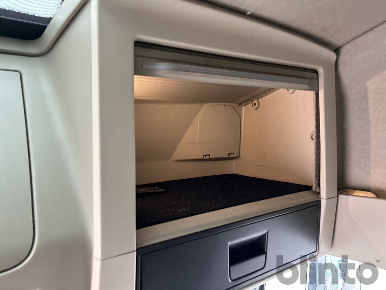 Camião VOLVO: foto 29 Camião VOLVO: foto 29