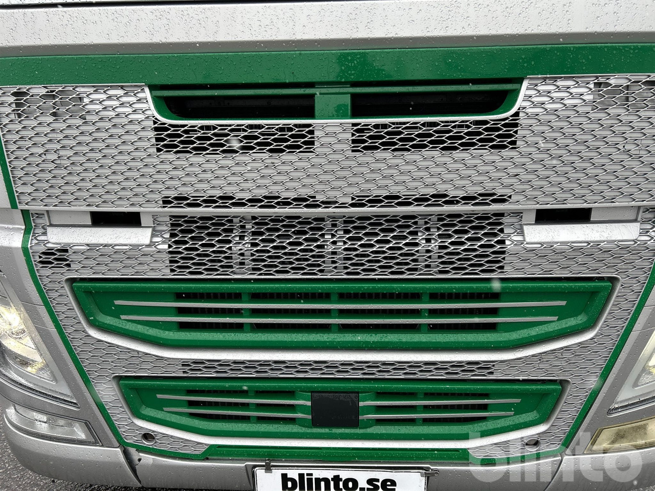 Camião VOLVO: foto 45 Camião VOLVO: foto 45