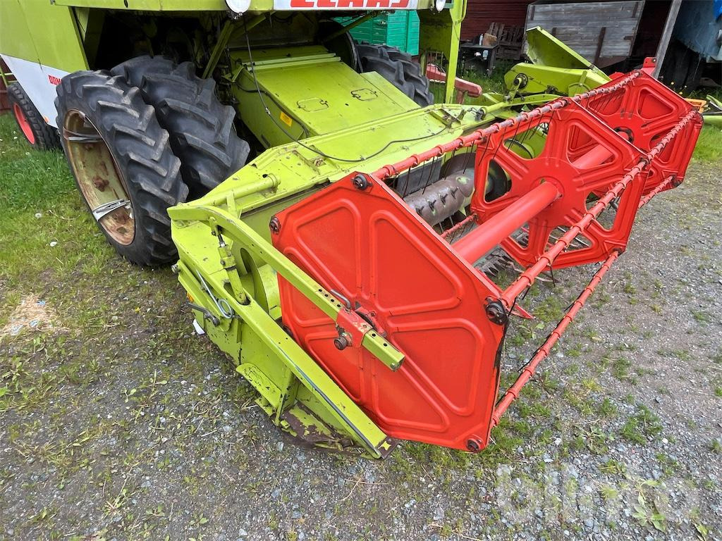 Ceifeira debulhadora Claas Dominator 56: foto 7