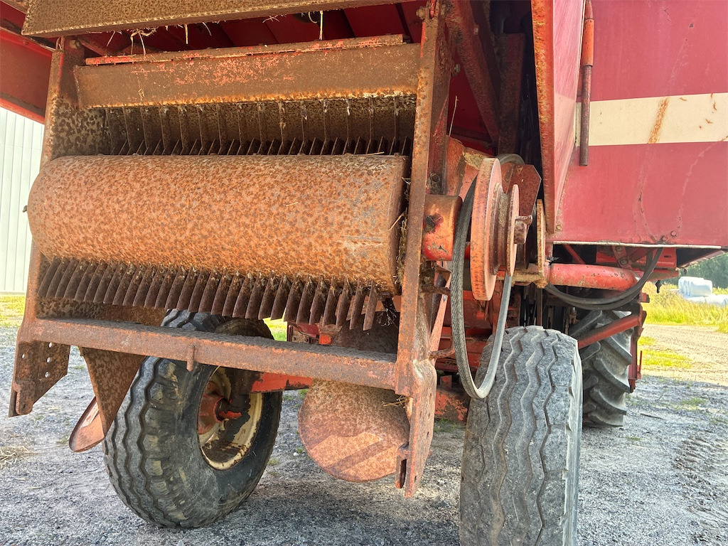 Ceifeira debulhadora Deutz Fahr 750: foto 33