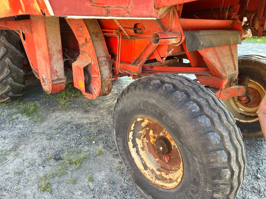 Ceifeira debulhadora Deutz Fahr 750: foto 40