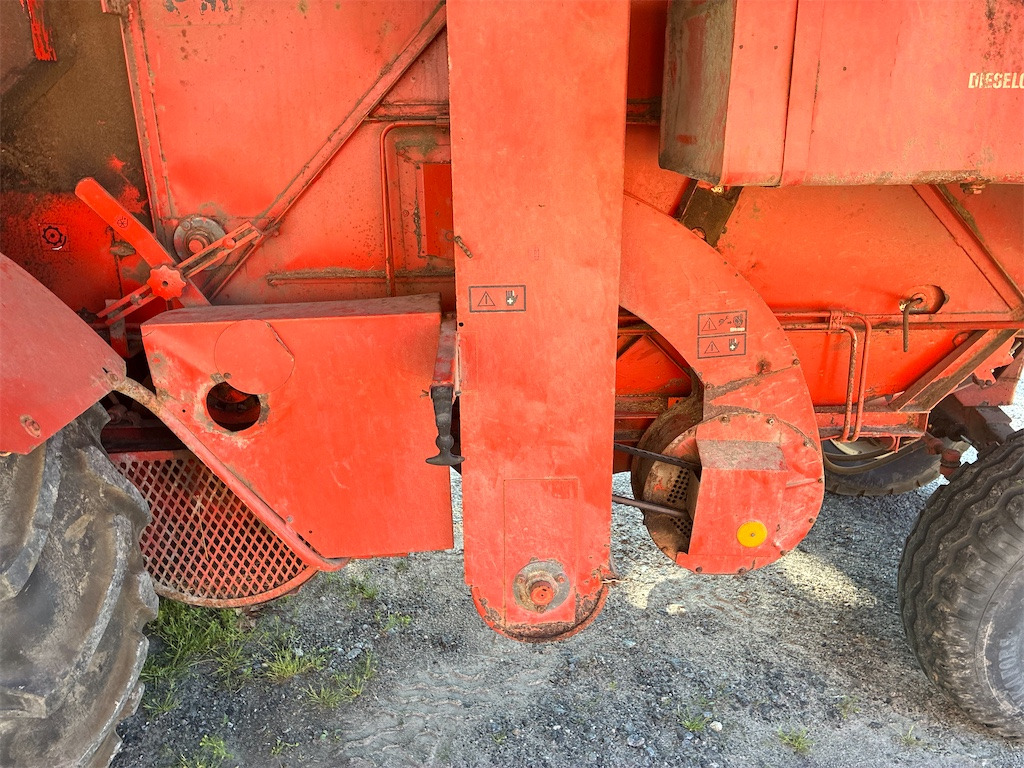 Ceifeira debulhadora Deutz Fahr 750: foto 47
