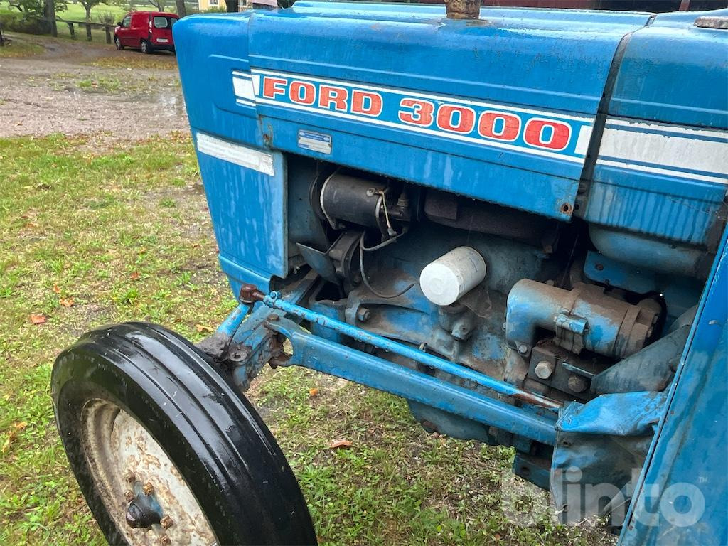 Trator FORD 3000: foto 22