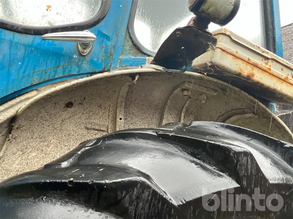 Trator FORD 3000: foto 18