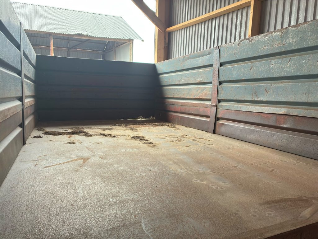 Gisebo TK-100E - Reboque basculante agrícola: foto 5 Gisebo TK-100E - Reboque basculante agrícola: foto 5