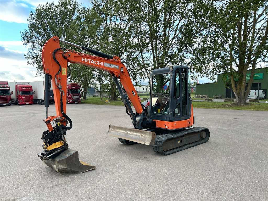 Hitachi Z52U - Mini escavadeira: foto 1 Hitachi Z52U - Mini escavadeira: foto 1