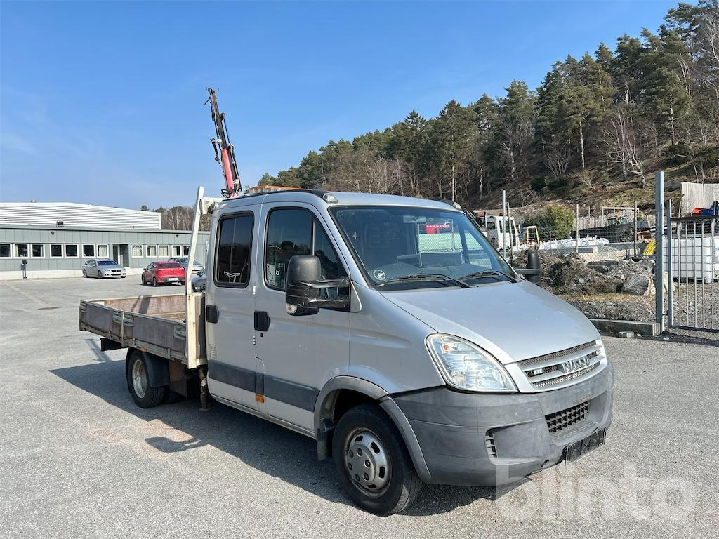 Iveco Daily 3.0HP - Carrinha de caixa aberta: foto 4 Iveco Daily 3.0HP - Carrinha de caixa aberta: foto 4