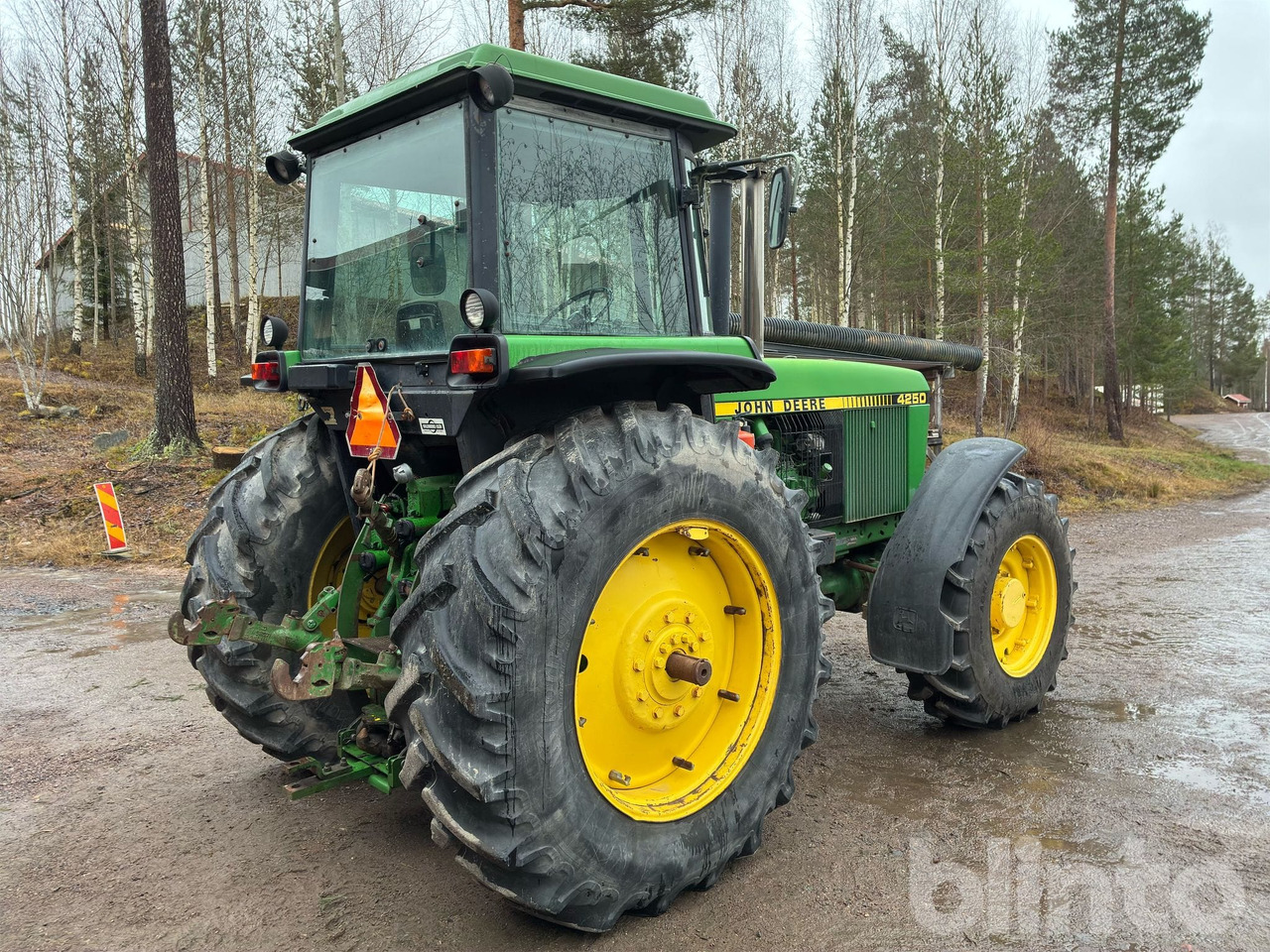 J. DEERE 4250 4WD - Trator: foto 5 J. DEERE 4250 4WD - Trator: foto 5