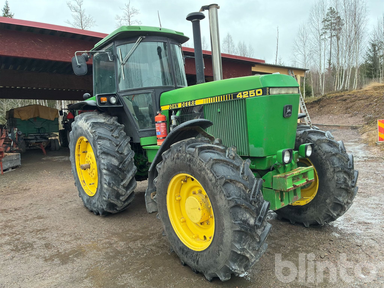 J. DEERE 4250 4WD - Trator: foto 3 J. DEERE 4250 4WD - Trator: foto 3