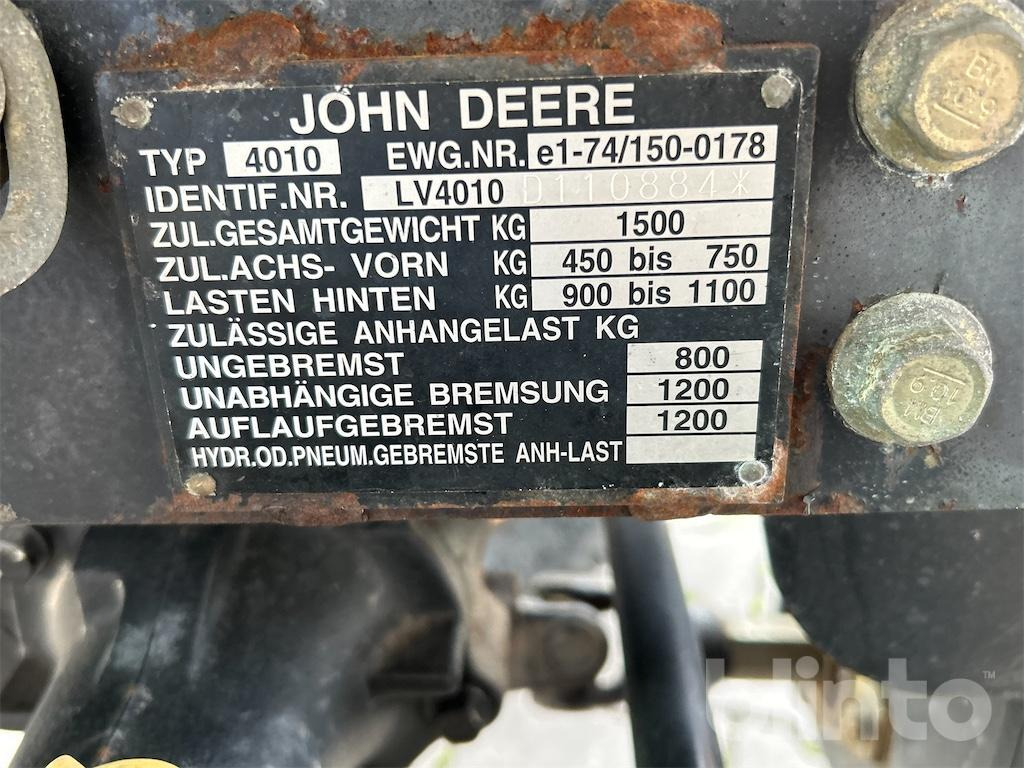 Trator John Deere 4010HST: foto 6 Trator John Deere 4010HST: foto 6