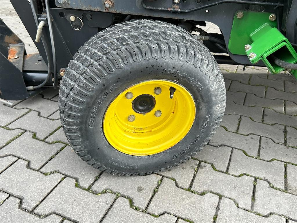 Trator John Deere 4010HST: foto 14 Trator John Deere 4010HST: foto 14