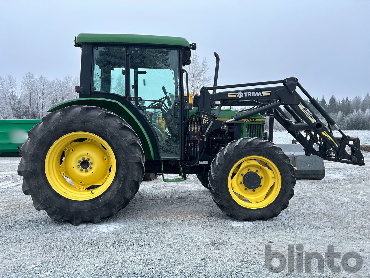 John Deere 5400 4WD med lastare och redskap - Trator: foto 5 John Deere 5400 4WD med lastare och redskap - Trator: foto 5