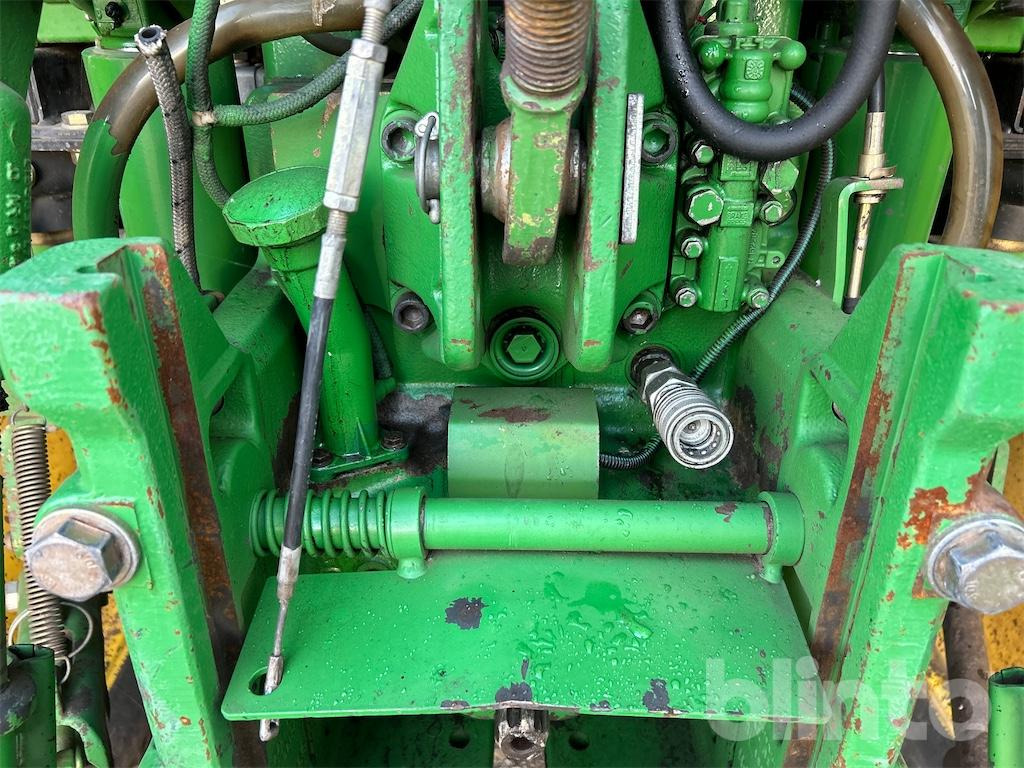 Trator John Deere 6320 (2004): foto 33