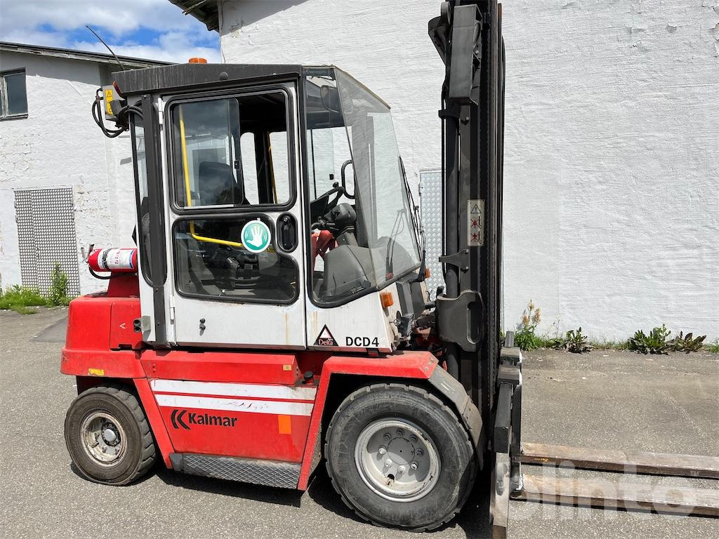 Kalmar DCD 45-5H - Empilhador: foto 4 Kalmar DCD 45-5H - Empilhador: foto 4