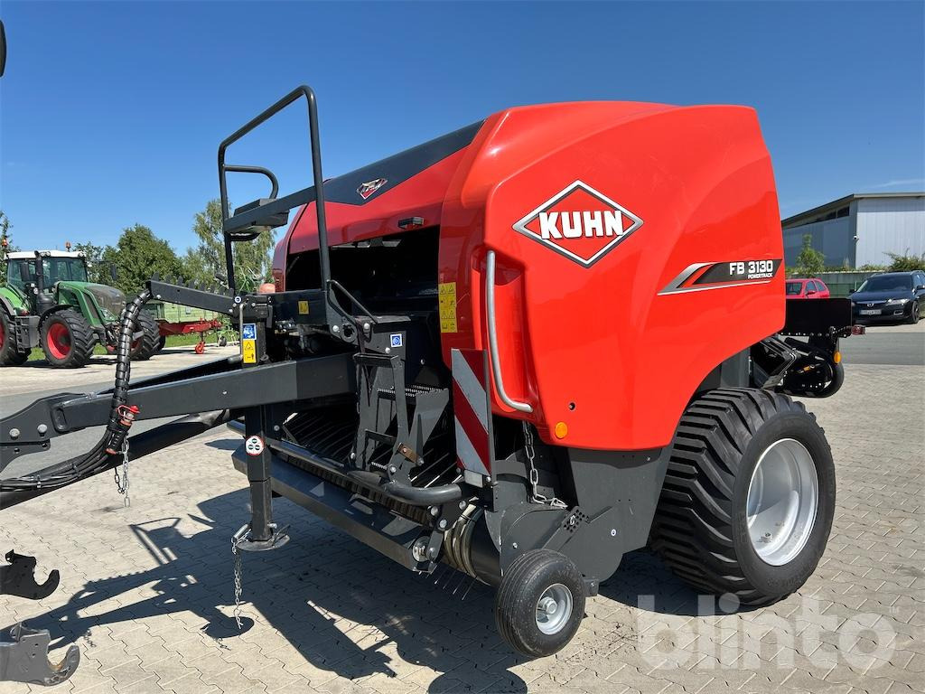 Kuhn FB 3130 Powertrack - Enfardadeira de fardos redondos: foto 1 Kuhn FB 3130 Powertrack - Enfardadeira de fardos redondos: foto 1