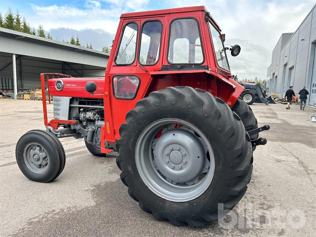 MASSEY FERGUSON 175 - Trator: foto 4 MASSEY FERGUSON 175 - Trator: foto 4
