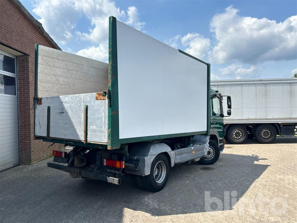Mercedes-Benz Atego 822 K (2010) - Camião basculante: foto 3 Mercedes-Benz Atego 822 K (2010) - Camião basculante: foto 3
