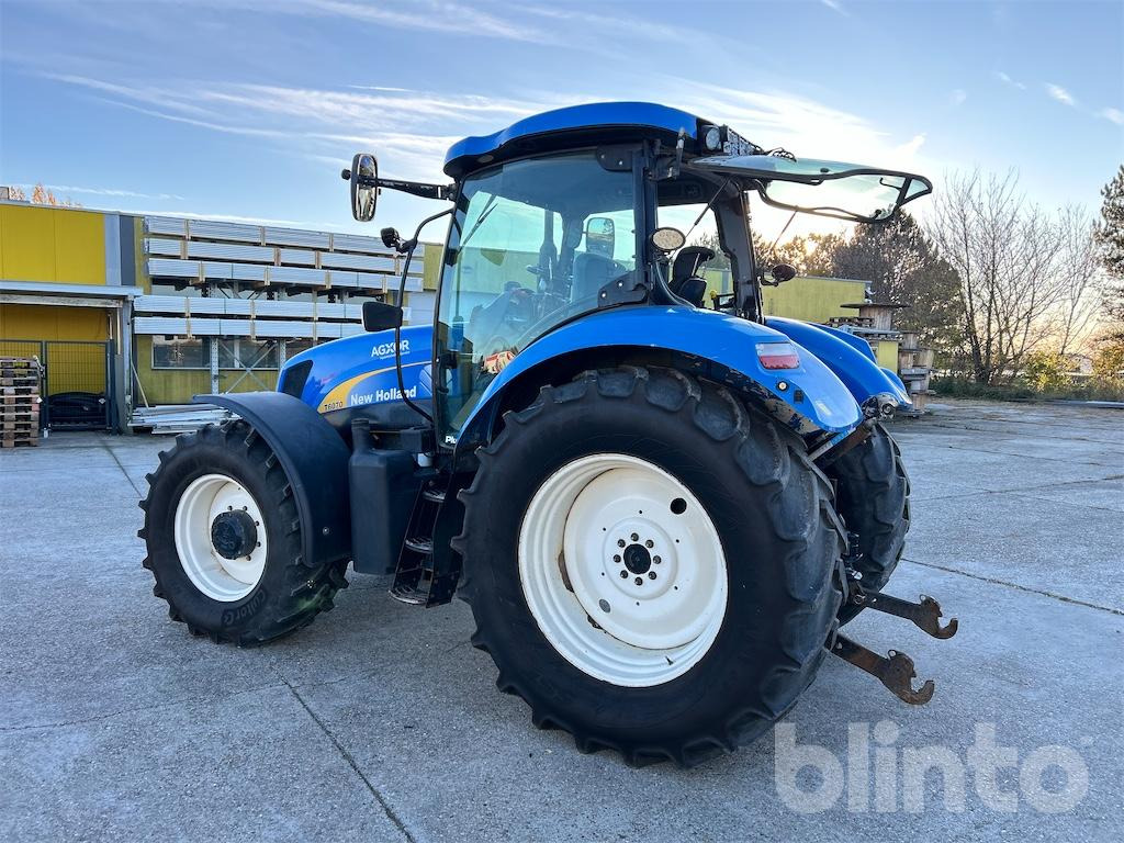 New Holland TS135A (2007) - Trator: foto 2 New Holland TS135A (2007) - Trator: foto 2