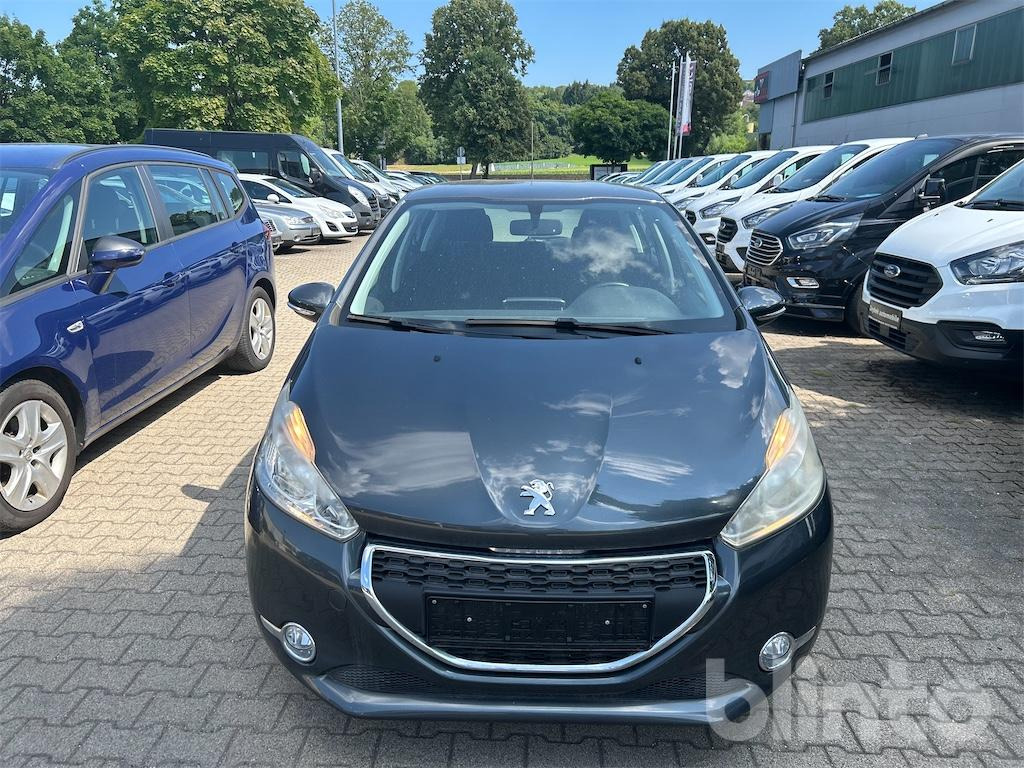 Peugeot 208 - Automóvel: foto 3 Peugeot 208 - Automóvel: foto 3