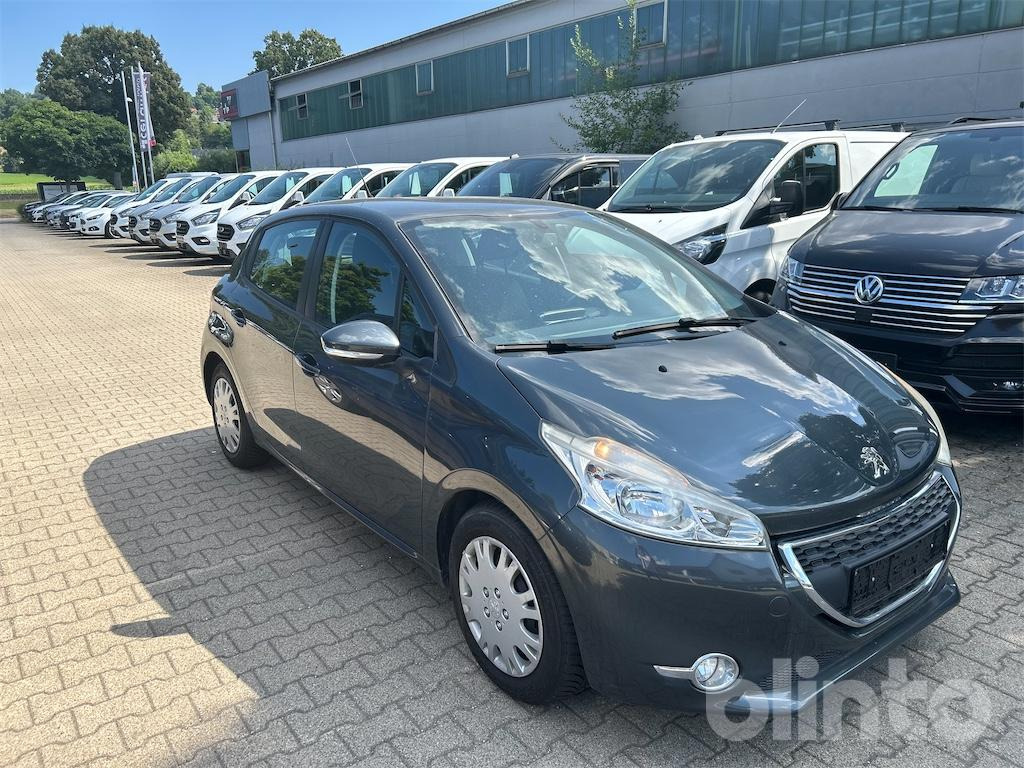Peugeot 208 - Automóvel: foto 2 Peugeot 208 - Automóvel: foto 2