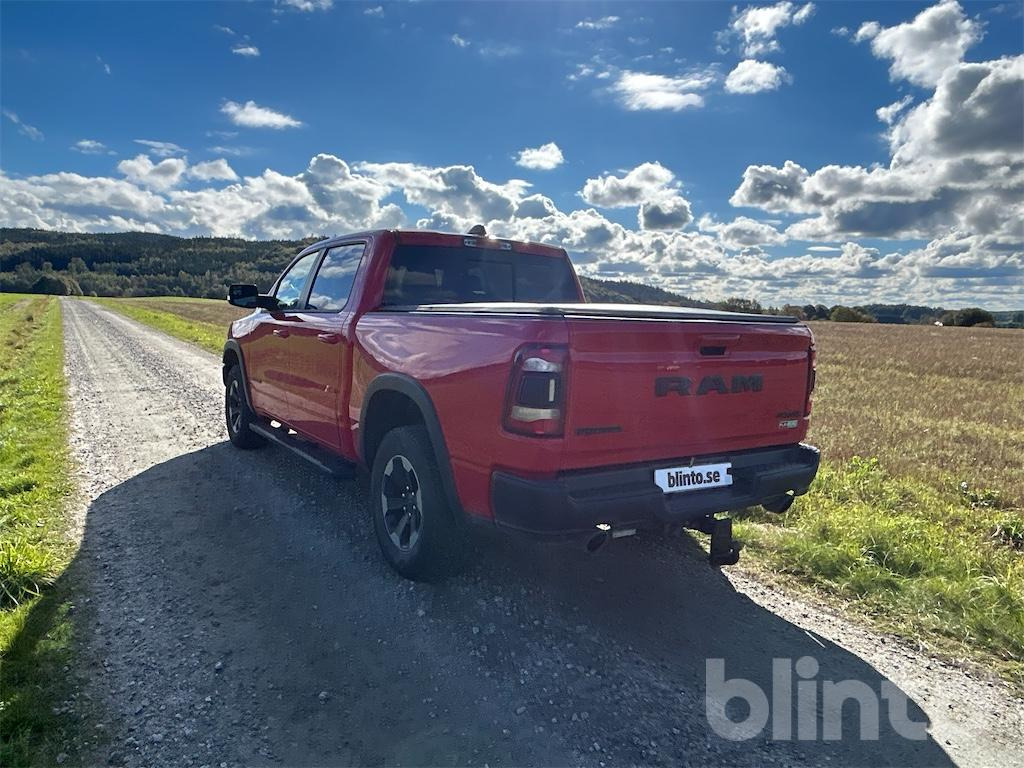 RAM 1500 Rebel V8 4x4 - Pick-up: foto 5 RAM 1500 Rebel V8 4x4 - Pick-up: foto 5