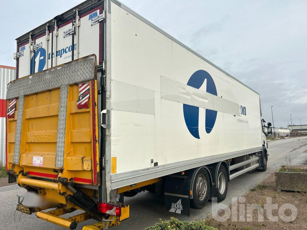 SCANIA P360LB6X2*4MNB - Camião frigorífico: foto 4 SCANIA P360LB6X2*4MNB - Camião frigorífico: foto 4
