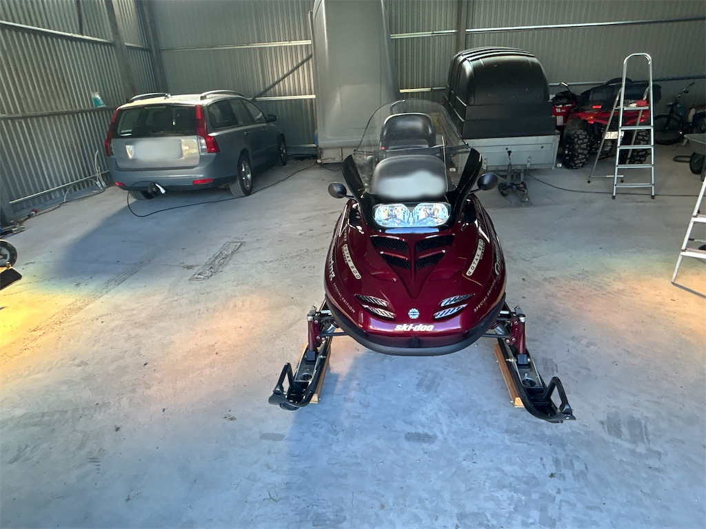 SKI-DOO GRAND TOURING SE - Quadriciclo: foto 2 SKI-DOO GRAND TOURING SE - Quadriciclo: foto 2