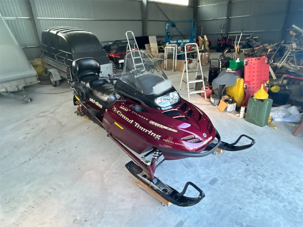 SKI-DOO GRAND TOURING SE - Quadriciclo: foto 3 SKI-DOO GRAND TOURING SE - Quadriciclo: foto 3