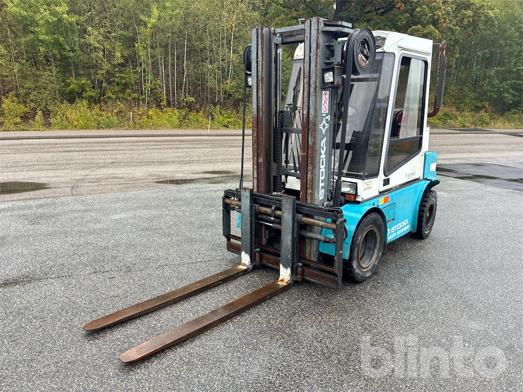 Stocka DH40 - Empilhador a diesel: foto 1 Stocka DH40 - Empilhador a diesel: foto 1