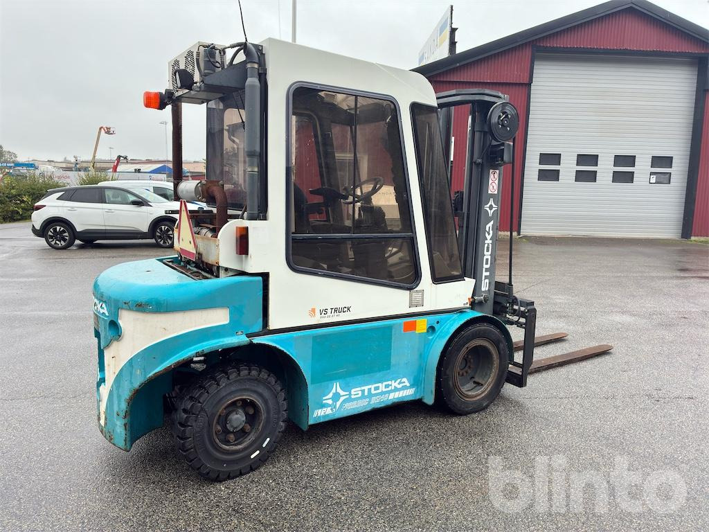 Stocka DH40 - Empilhador a diesel: foto 5 Stocka DH40 - Empilhador a diesel: foto 5