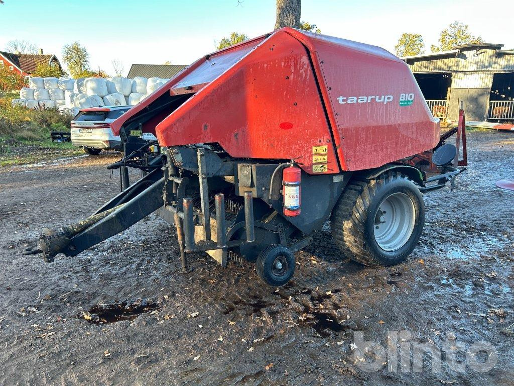 Taarup - Enfardadeira de fardos redondos: foto 1 Taarup - Enfardadeira de fardos redondos: foto 1
