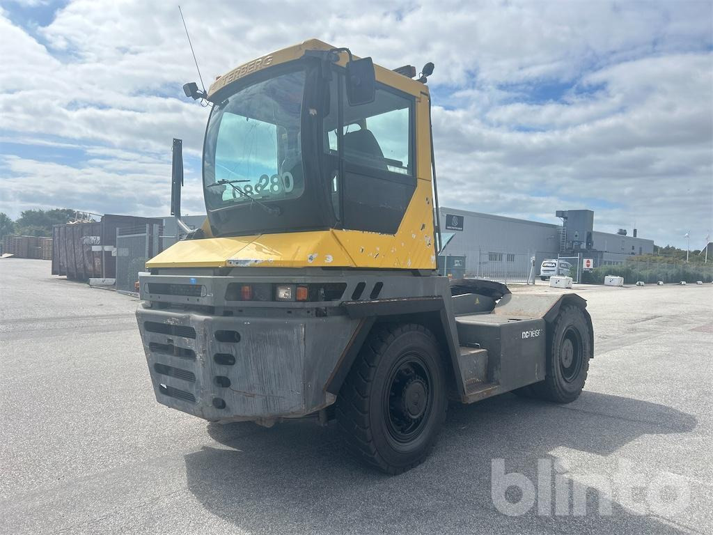 Terberg RT382 - Tractor de terminal: foto 2 Terberg RT382 - Tractor de terminal: foto 2