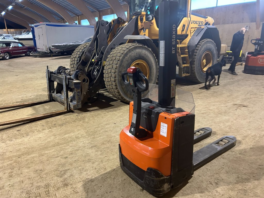 Toyota SWE080L - Stacker: foto 2 Toyota SWE080L - Stacker: foto 2