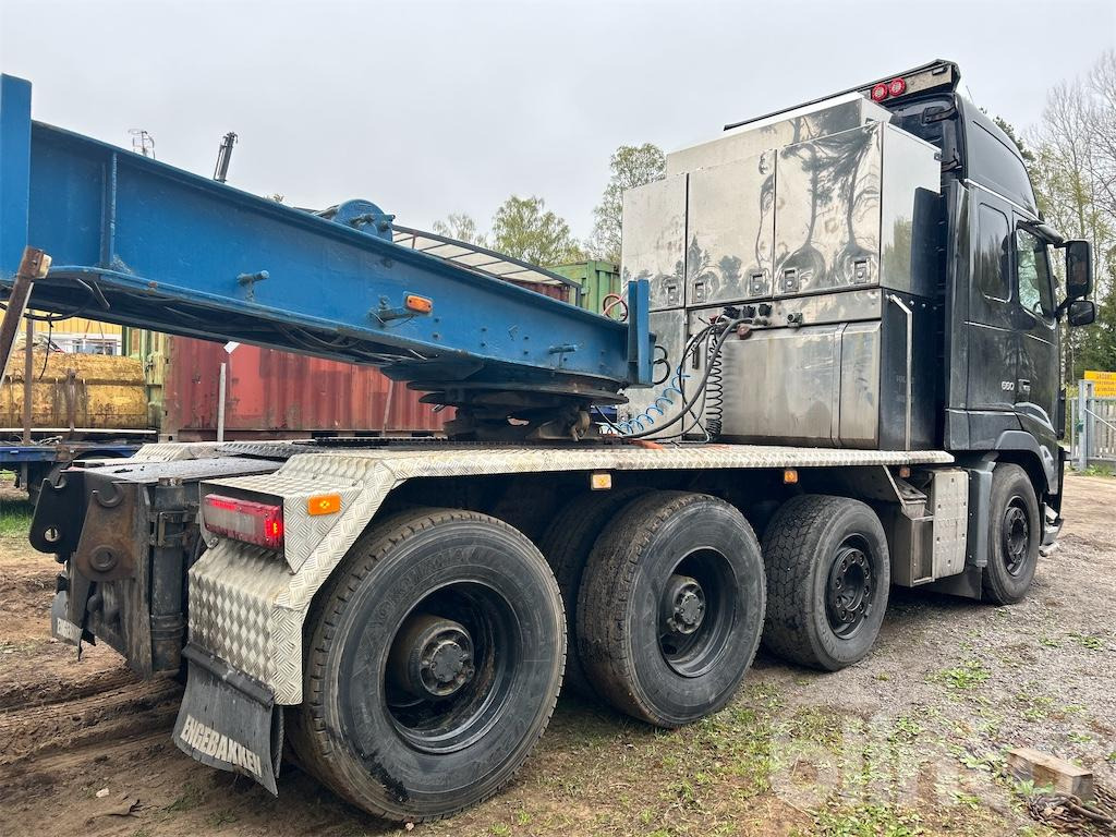 Dragbil / VOLVO FH16 660 med 5:e axel och maskinsläp / Säljes som ekipage - Tractor, Semi-reboque transporte de veículos: foto 5 Dragbil / VOLVO FH16 660 med 5:e axel och maskinsläp / Säljes som ekipage - Tractor, Semi-reboque transporte de veículos: foto 5