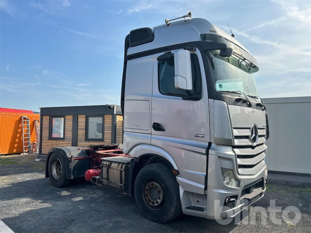 Mercedes Benz Actros (2013) - Tractor: foto 4 Mercedes Benz Actros (2013) - Tractor: foto 4