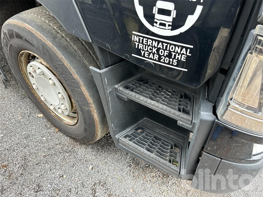 Tractor Renault T460: foto 42