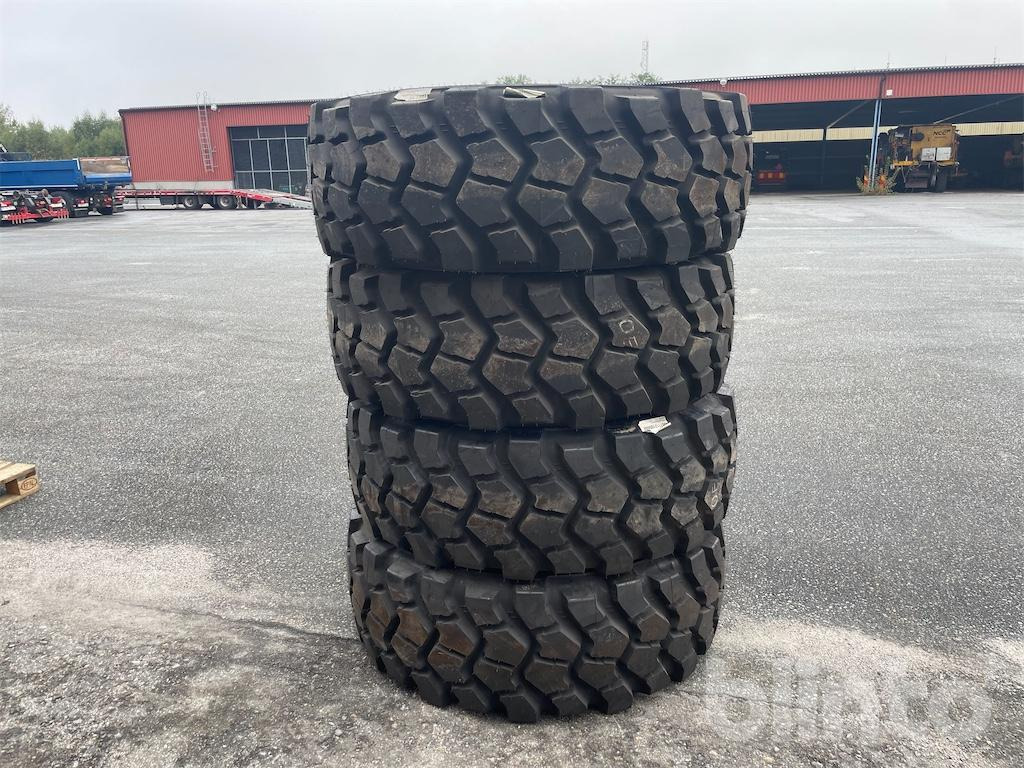 Trelleborg 20.5 R25 - Pneu para Máquina de construção: foto 1 Trelleborg 20.5 R25 - Pneu para Máquina de construção: foto 1