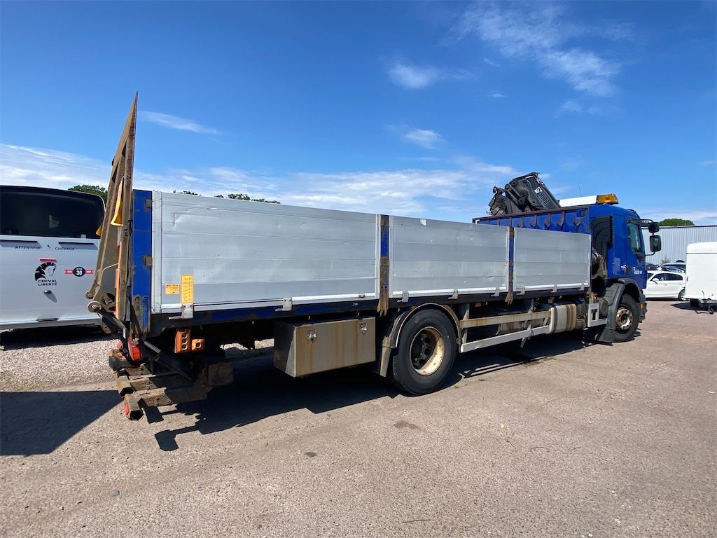 VOLVO FE 300 4X2 - Camião grua, Camião de caixa aberta/ Plataforma: foto 5 VOLVO FE 300 4X2 - Camião grua, Camião de caixa aberta/ Plataforma: foto 5